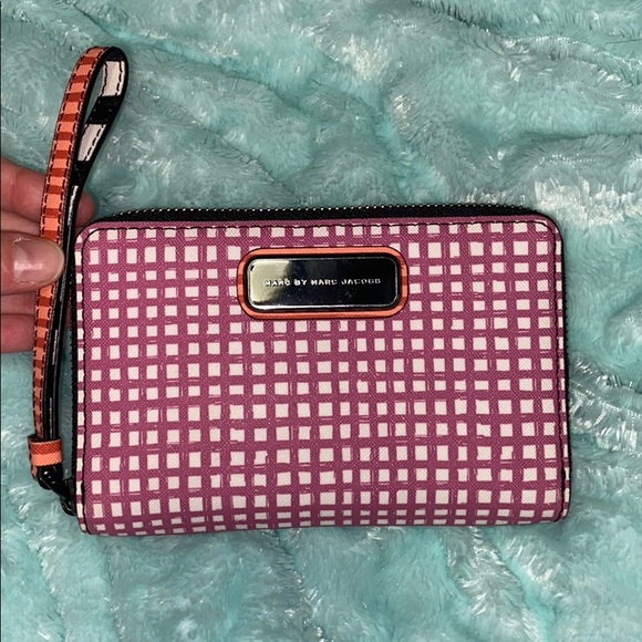 MARC JACOBS wallet :) - Picture 2 of 11